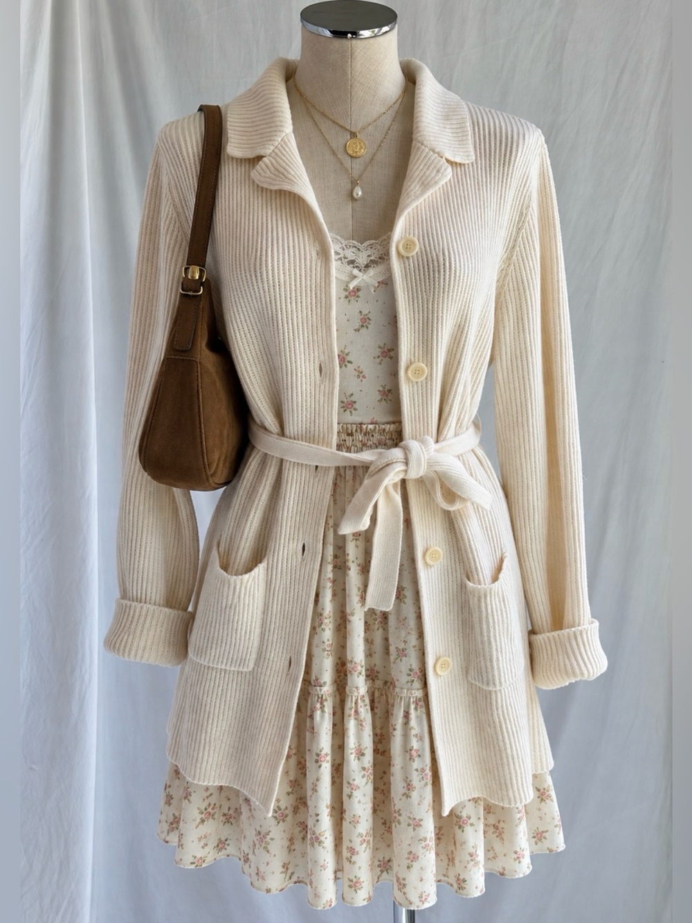 Liz Claiborne 90s Cream Button Knit Sweater Cardigan w/ Belt Tie | Size Large